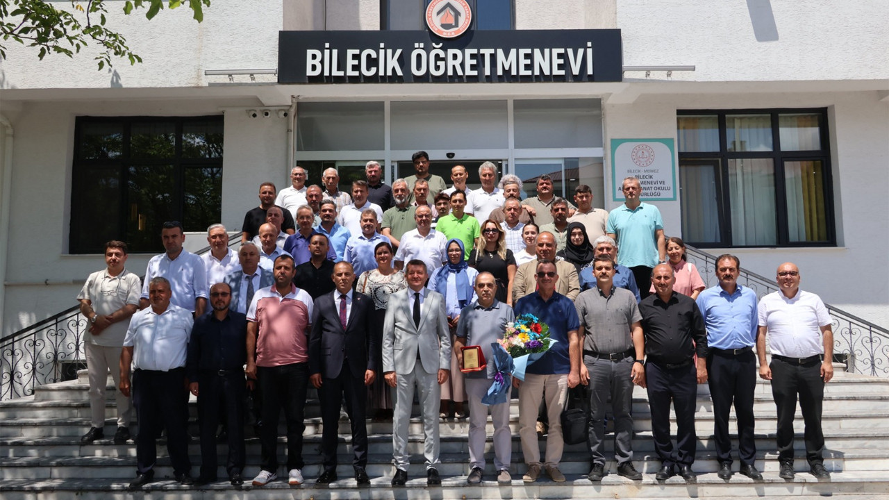 Bilecikte sube muduru isa gunese veda programi tMylZsZ4
